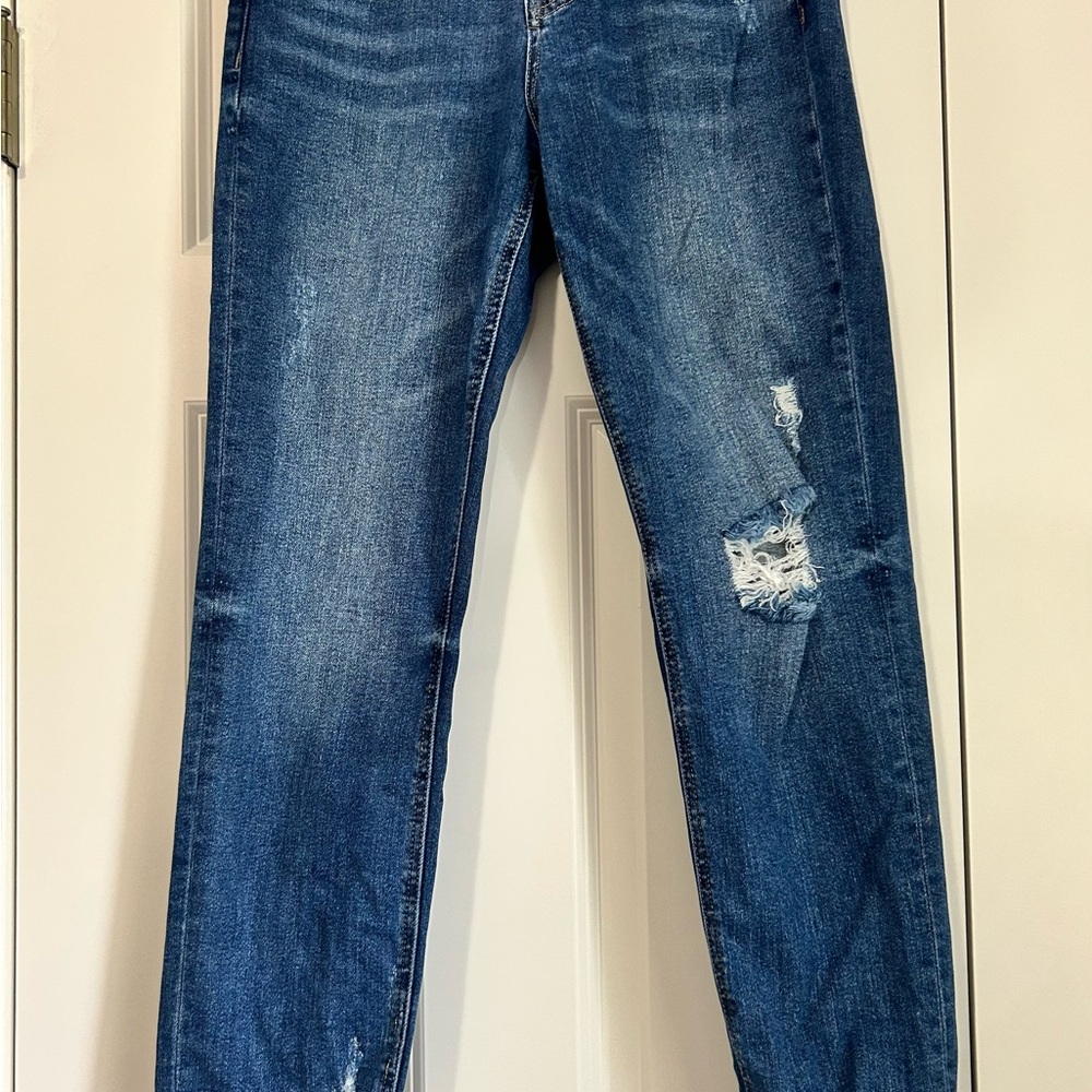 Vervet Women’s 25 Distressed High Rise Boyfriend Denim Jeans Medium Wash Ankle